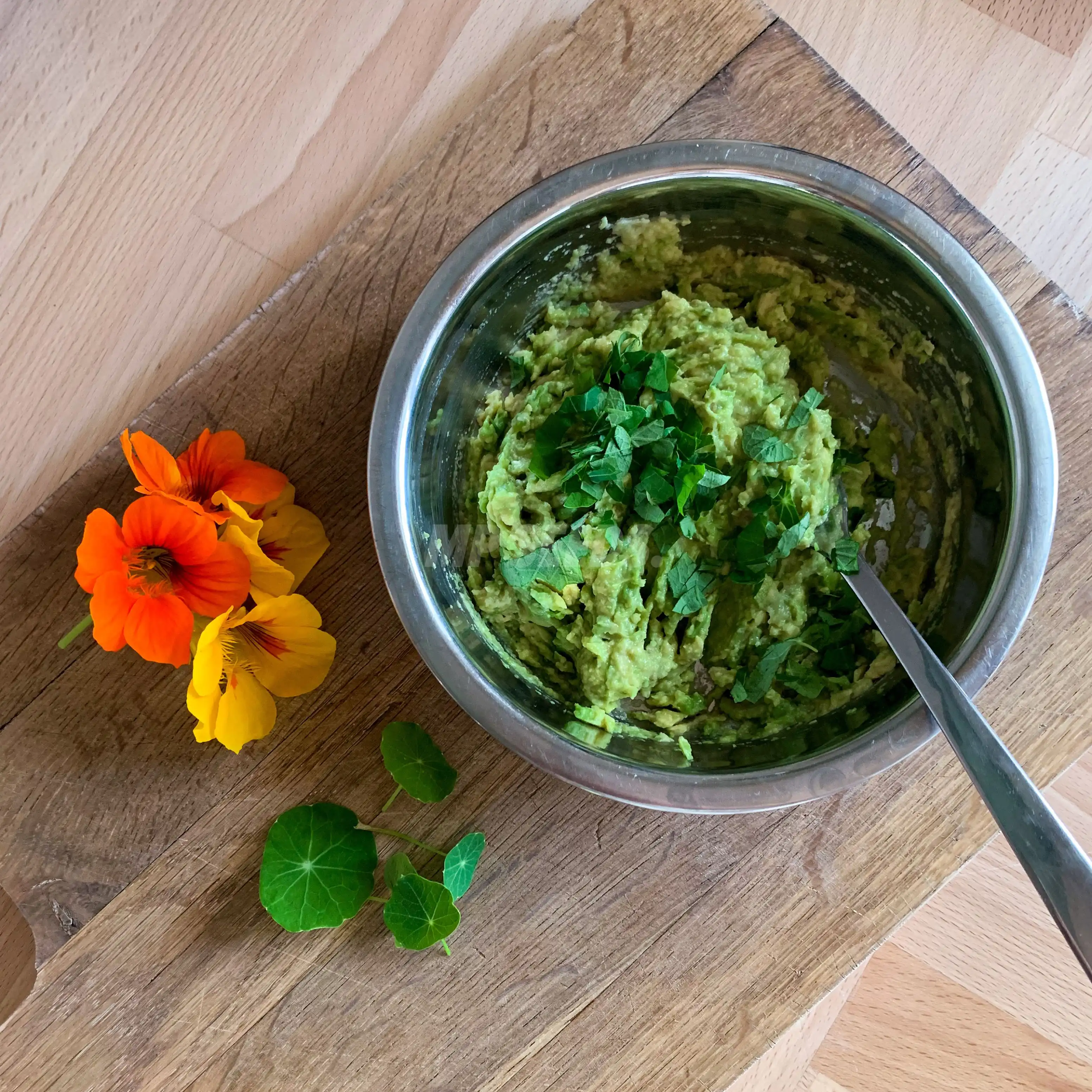 Avocado & Microgreens-Aufstrich zubereiten